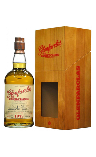 фото виски Glenfarclas 1979 Family Casks 0,7 л