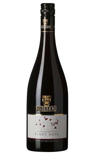 фото вино Giesen Pinot Noir 2017 0,75 л