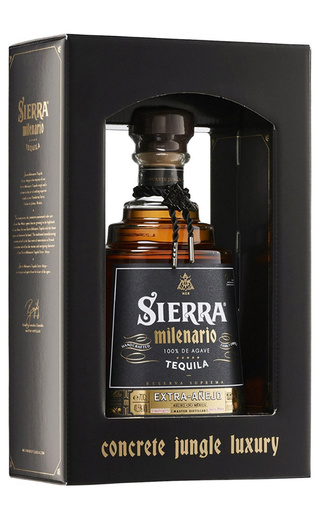 фото текила Sierra Milenario Extra Anejo 0,7 л