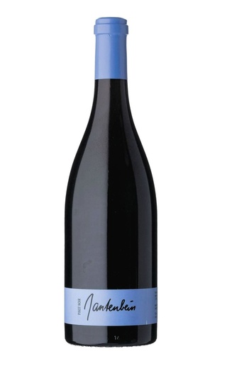 фото вино Gantenbein Pinot Noir 2017 0,75 л