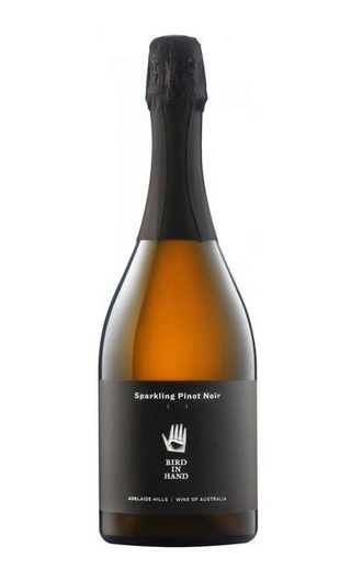 фото игристое вино Bird in hand Sparkling Pinot Noir 2019 0,75 л