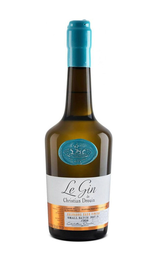 фото джин Le Gin de Christian Drouin Calvados Cask Finish 0,7 л