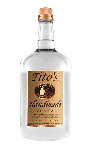 фото водка Titos 1,75 л