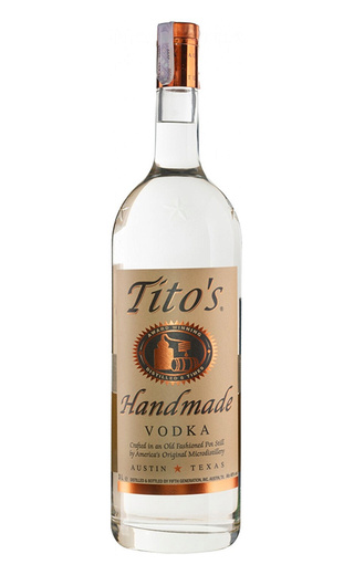 фото водка Titos 3 л