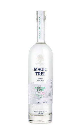 фото водка Magic Tree Wild Basil Grape 0,5 л