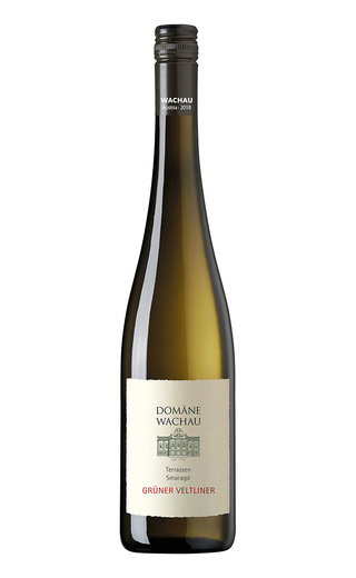 фото вино Domane Wachau Terrassen Smaragd Gruner Veltliner 2020 0,75 л