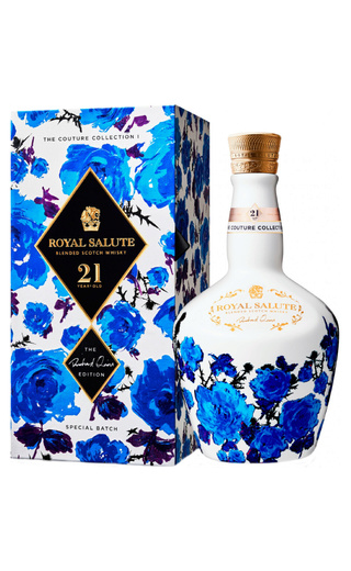 фото виски Chivas Regal Royal Salute 21 Years Old Richard Quinn White 0,7 л