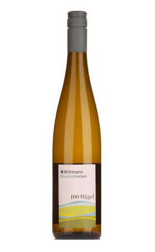 фото органическое вино Wittmann 100 Hugel Riesling Trocken 2021 0,75 л