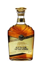 Коньяк Золотой Купаж Армении 3 Года 0,5 л