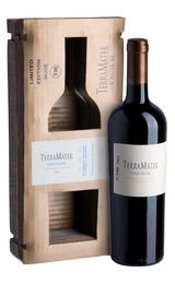 Вино Terramater Unusual Cabernet-Shiraz-Zinfandel 2019 0,75 л